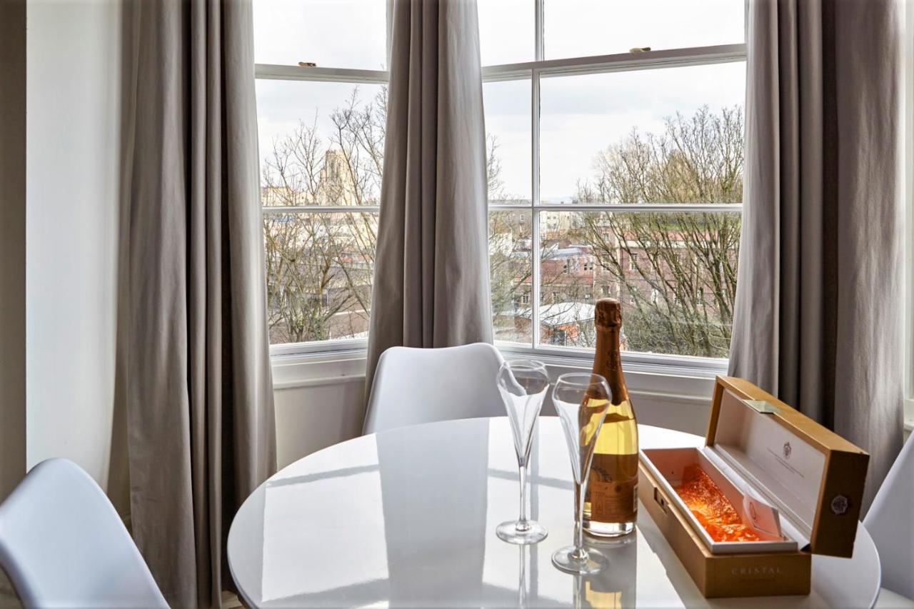Dover Place - Your Apartment Bristol Eksteriør bilde